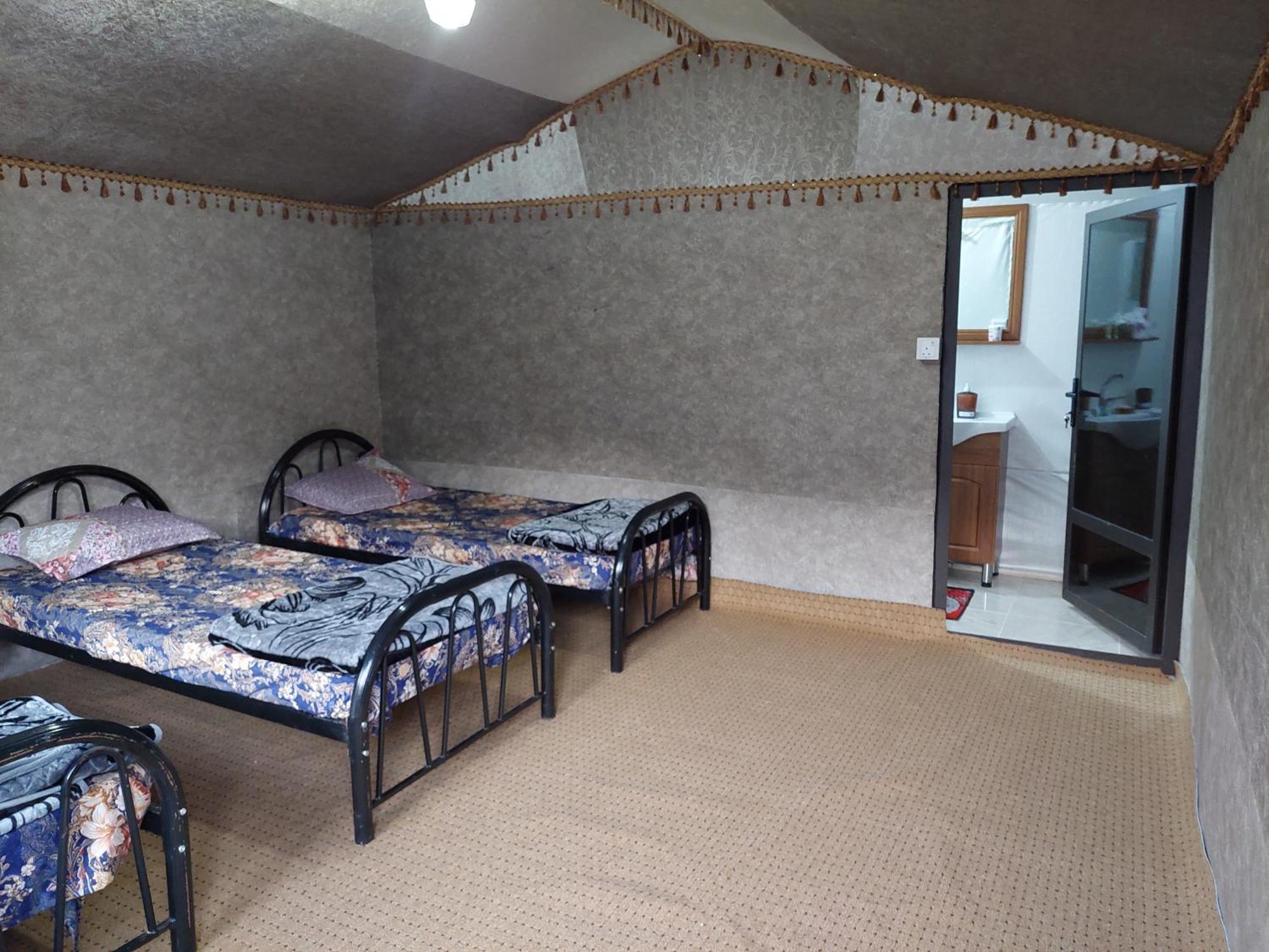 Wadi Rum Oryx Hostel & Tours Bilik gambar